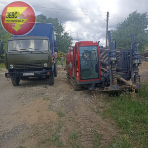 Прокладка трубопроводов под коммуникации.