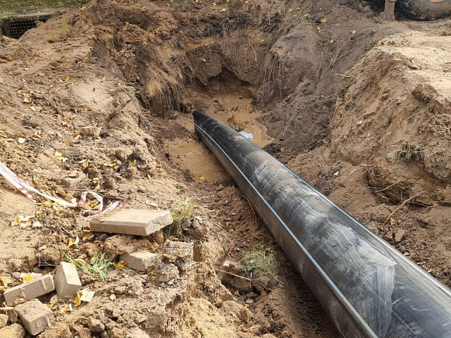 Бестраншейная прокладка труб ПНД D=560 мм, методом ГНБ